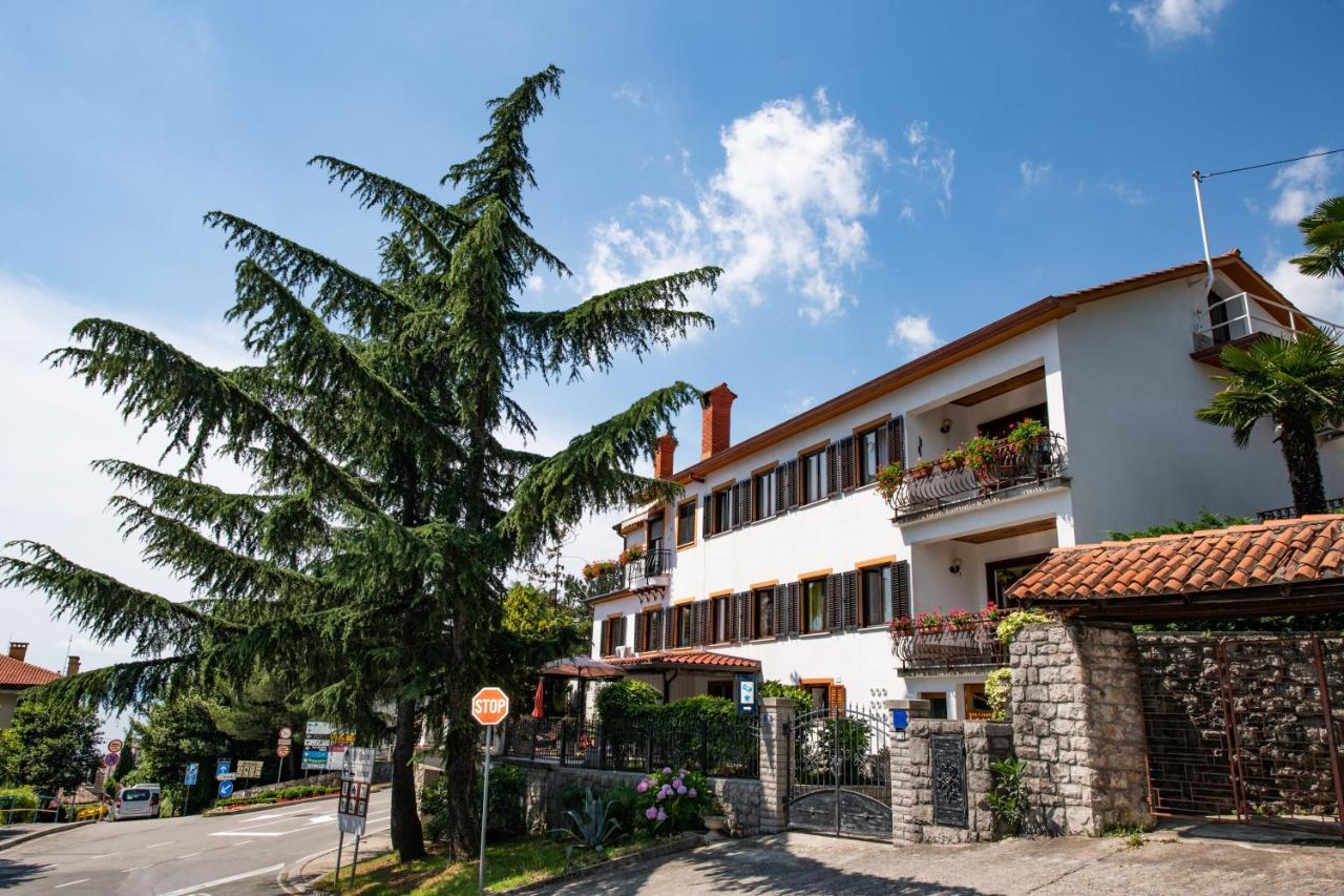 Apartment Amalia Volosko Abbazia Esterno foto